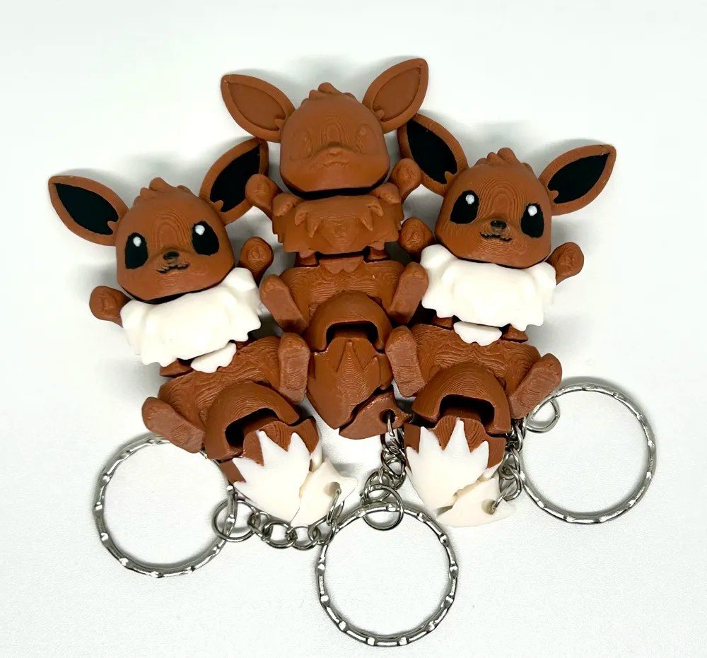 Chaveiro Flexivel Eevee Fofo STL Gratis no MakerWorld: Chaveiro 3D para Imprimir STL — vista adicional para impressão 3D