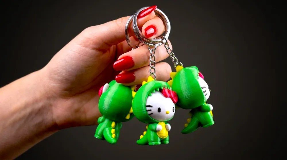 Dinossauro Gatinho STL Gratis no MakerWorld: Chaveiro 3D para Imprimir STL — vista adicional para impressão 3D